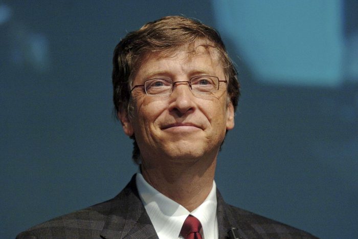 Bill Gates, Yapay Zekanın En Büyük Atılımının, Bilgisayarların Insanlar Gibi Bilgileri Okuyup Anlayabileceği Zamana Inandığına Inandığını Söyledi.